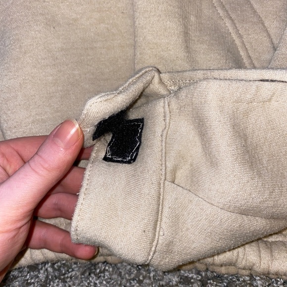 Pretty Little Thing Oversized Front Zip Sweatshirt - Picture 4 of 4